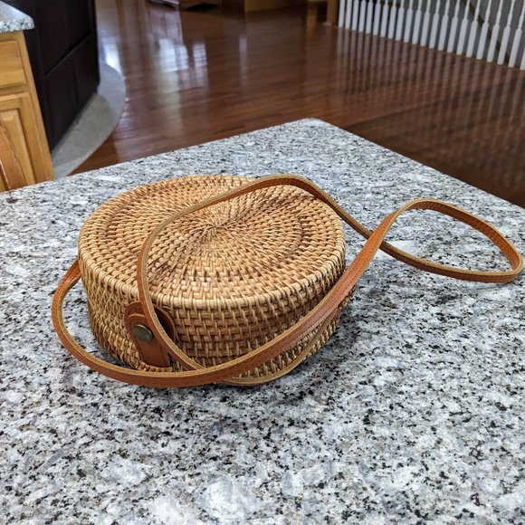 Handbags - Small Woven Rattan Circle basket bag, Black and White Floral interior, pockets